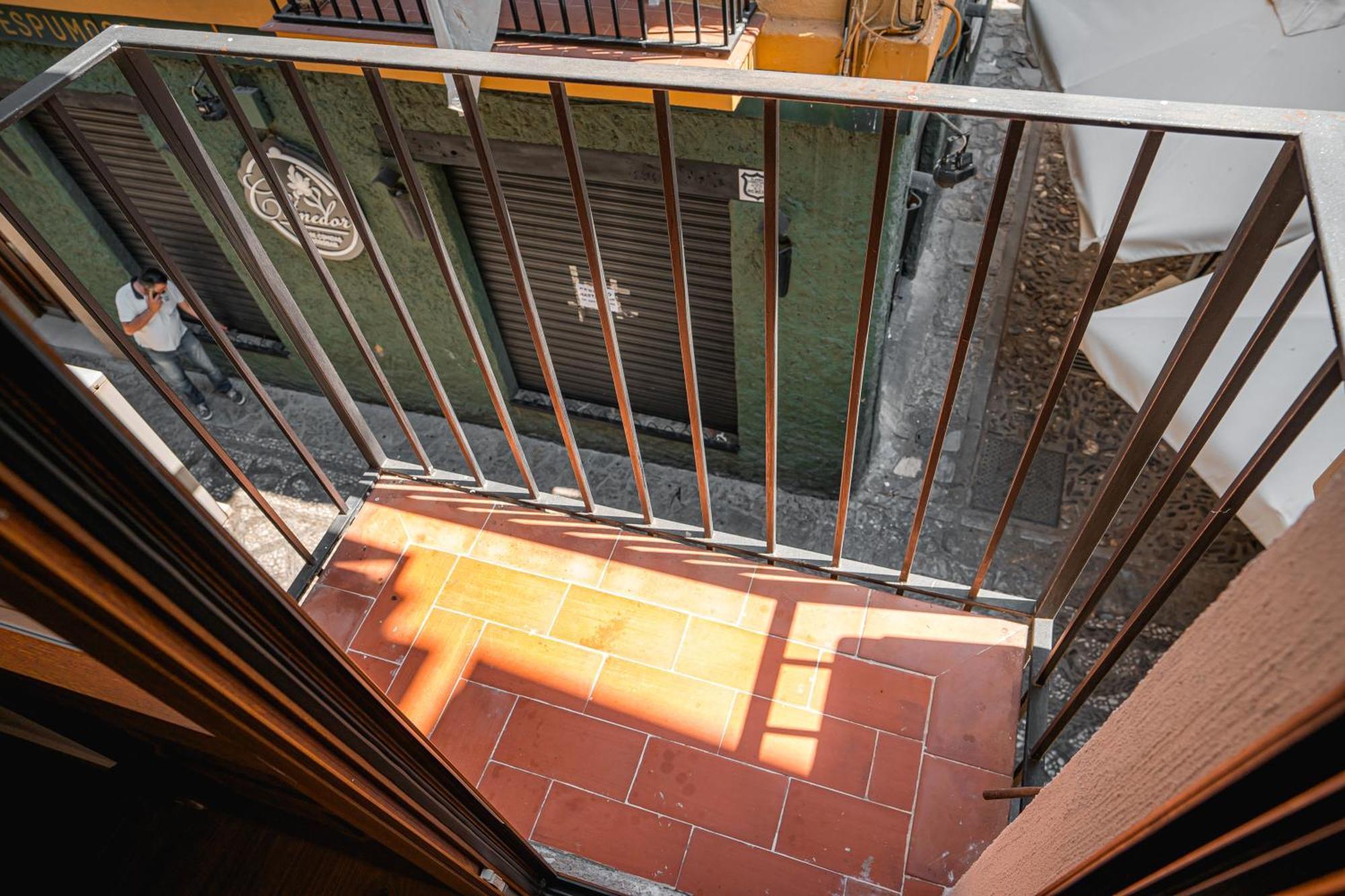 Apartamento La Tana Centro 2 Grenada Zewnętrze zdjęcie